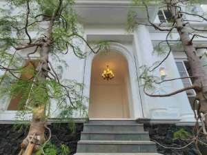 Dijual Rumah Mewah Baru Kemang Area Asri Tenang , tersedia melalui melalui situs Olx