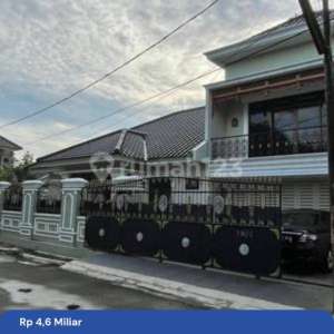 Dijual Rumah Mewah Posisi Hook di Kavling Bulog 1 Jatiwarna Bekasi , tersedia melalui melalui situs Rumah123