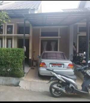Dijual rumah murah di kukusan, beji dekat Universitas Indonesia , tersedia melalui melalui situs Olx