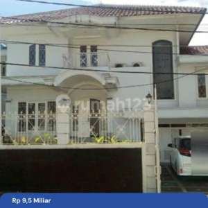 Dijual Rumah Murah Mewah Di Jl. Taman Lebak Bulus, Cilandak, Jakarta Selatan, Shm. , tersedia melalui melalui situs Rumah123