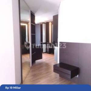 Dijual Rumah Pantai Mutiara Lb 750m2 Furnished , tersedia melalui melalui situs Rumah123