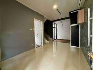 DIJUAL RUMAH SIAP HUNI 2 LANTAI DI CIBUBUR COUNTRY CIKEAS , tersedia melalui melalui situs Olx