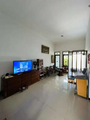 Dijual rumah siap huni akses lebar pedurungan semarang timur lokasi di Pedurungan kidul, tersedia melalui melalui situs Olx