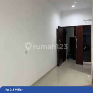 Dijual Rumah Siap Huni di Muara Karang , tersedia melalui melalui situs Rumah123