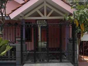 DIJUAL RUMAH SIAP HUNI SHMMERUYA UTARA, JAKARTA BARAT lokasi di Kembangan, tersedia melalui melalui situs Olx