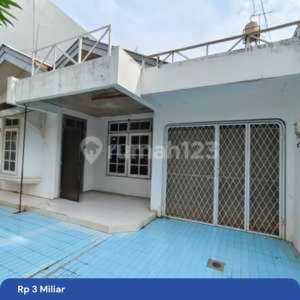 Dijual Rumah Tua di Kelapa Nias, Kelapa Gading , tersedia melalui melalui situs Rumah123