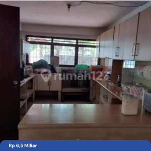 Dijual rumah tua hitung tanah di bawah NJOP di Ancol, Jakarta Utara , tersedia melalui melalui situs Rumah123