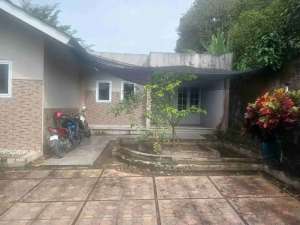 Dijual Rumah Vila Ciapus Dengan Taman Luas , tersedia melalui melalui situs Olx