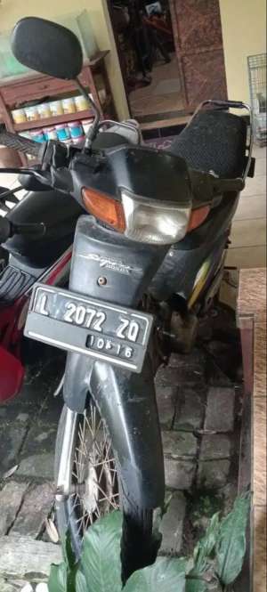Jual bekas dijual sepeda motor honda supra,lokasi di Blimbing