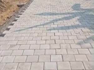 dijual tanah kavling luas 228m2 lokasi gedangan grogol di jl bima sakti lokasi di Solo Baru, tersedia melalui melalui situs Olx