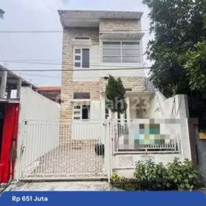 Dijual Via Lelang Rumah Lokasi Jalan Karangan Jaya Babatan Wiyung Surabaya , tersedia melalui melalui situs Rumah123