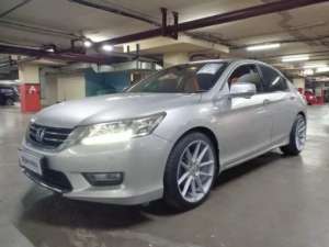Jual bekas DP RENDAH - Honda Accord 2.4 VTI-L Bensin-AT 2013 0PJ,lokasi di 