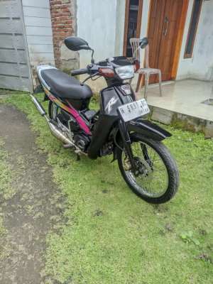 Jual bekas fis pertama lengkap hidup,lokasi di Pakis