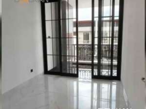 For Sale Rumah Baru Gress American Classic Mewah , tersedia melalui melalui situs Olx