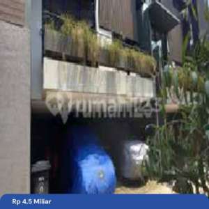 For Sale Rumah Bergaya Minimalist Di Cilandak - Jeruk Purut , tersedia melalui melalui situs Rumah123