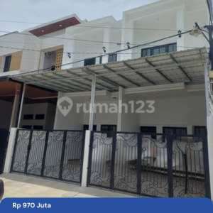 FOR SALE Rumah Putih 2 Lantai Minimalis di Harapan Indah , tersedia melalui melalui situs Rumah123