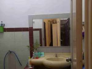 GUNUNGANYAR EMAS LEBAR 8Jual Murah Rumah Luas 120 m2 dekat UPN Rungkut , tersedia melalui melalui situs Olx