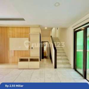 Harga Jadi Lebih Murah, Rumah Desain Simple Modern, dengan Kolam Renang Canti Diarea Kota Baru Parahyangan, Bandung , tersedia melalui melalui situs Rumah123