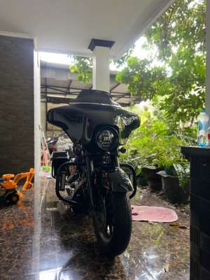 Jual bekas Harley Davidson Electra Modif Street Glide 2015 Asli Karburator,lokasi di Bekasi