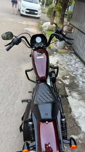 Jual bekas harley sportster 1200 iron 2019 fullpaper,lokasi di Duren Sawit