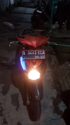 honda beat 2015 lokasi di Karawaci, tersedia melalui melalui situs Olx