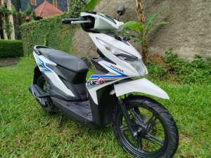 Jual bekas Honda BEAT ESP CBS 2018 Akhir Mulus Original terawat,lokasi di Bandung