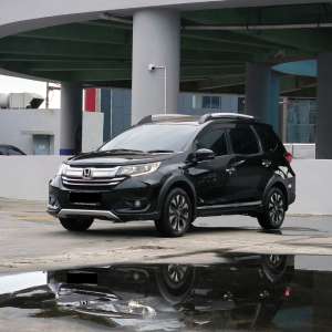 Jual bekas Honda BR-V E 2020 - CVT Matic,lokasi di Jakarta DKI