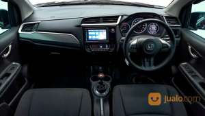 Jual bekas Honda BRV E MT 2017 Hijau,lokasi di Kota Surabaya
