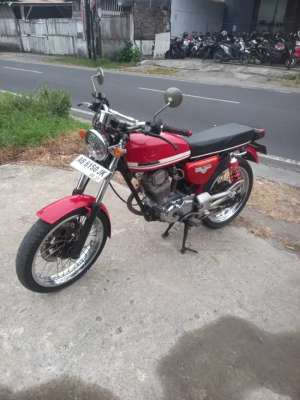 Jual bekas honda cb asli besix tiger,lokasi di Sewon