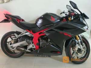 Jual bekas HONDA CBR 250 RR ABS LOW KM FULL PAPER KONDISI ISTIMEWA,lokasi di Kota Jakarta Barat