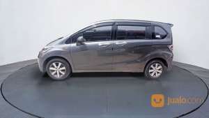 Jual bekas Honda Freed PSD AT 2010 Abu Abu,lokasi di Kota Palembang