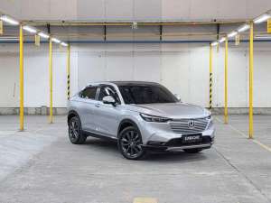 Jual bekas Honda HR-V 1.5L E CVT Special Edition 2022 Silver,lokasi di DKI Jakarta
