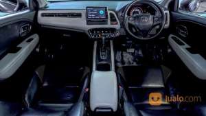 Jual bekas Honda HRV 1.8 Prestige AT 2017 Abu-Abu,lokasi di Kota Semarang