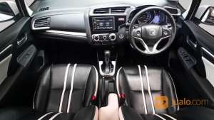 Jual bekas Honda Jazz RS AT 2015 Putih,lokasi di Kota Palembang