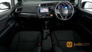 Jual bekas Honda Jazz RS AT 2020 Putih,lokasi di Kota Tangerang Selatan