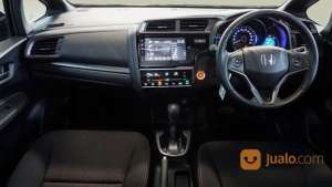 Jual bekas Honda Jazz RS AT 2020 Silver,lokasi di Kota Denpasar