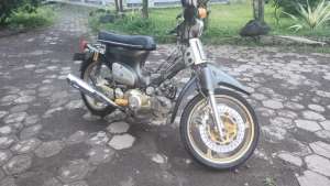 Jual bekas honda karisma modif c70,lokasi di Songgon