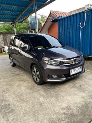 Jual bekas Honda Mobilio E MT 2018 Abu-abu,lokasi di Jakarta DKI