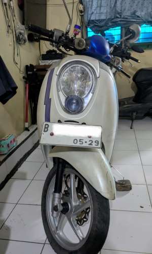 Jual bekas Honda Scoopy Tahun 2011,lokasi di Tangerang