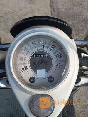 Jual bekas Honda SCOOPY tahun 2011,lokasi di Kota Jakarta Timur