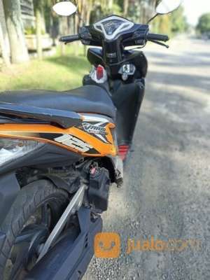 Jual bekas Honda Vario 125 old KZR Repsol D,lokasi di Kota Bandung