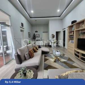 Hunian Nyaman Sudah Lengkap Dengan furniture Di Kawasan Kota Baru Parahyangan, Bandung , tersedia melalui melalui situs Rumah123