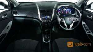 Jual bekas Hyundai Grand Avega 1.4 GL AT 2012 Putih,lokasi di Kota Bekasi