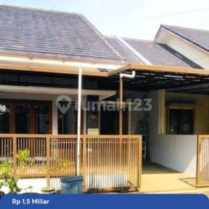 Jarang Ada Rumah Antapani Dalam Cluster One Gate System , tersedia melalui melalui situs Rumah123