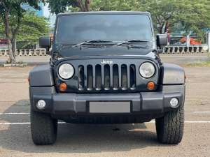 Jual bekas Jeep Wrangler Sport Unlimited 2011 SUV,lokasi di Jakarta DKI