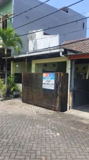 Jual Cepat Asset Bank Rumah Murah lokasi di Griya Pesona Asri C-28 Rungkut Surabaya Raya, tersedia melalui melalui situs Olx