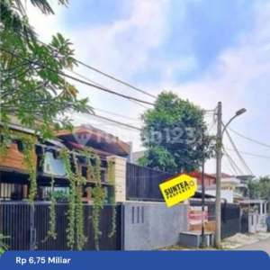 Jual Cepat Rumah Homey Strategis di Jakarta SelatanKH , tersedia melalui melalui situs Rumah123