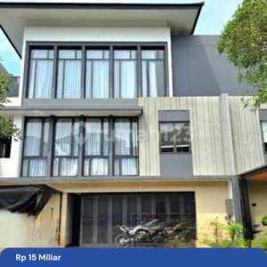 JUAL CEPAT Rumah Mewah di Cluster LAKEWOOD , tersedia melalui melalui situs Rumah123