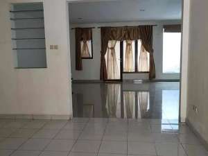 Jual Cepat Rumah Siap Huni Legenda Wisata Cibubur , tersedia melalui melalui situs Olx