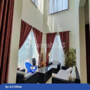 Jual Full Furnished Hadap Timur Rumah Dbale Pakuan Ciumbuleuit Bandung , tersedia melalui melalui situs Rumah123